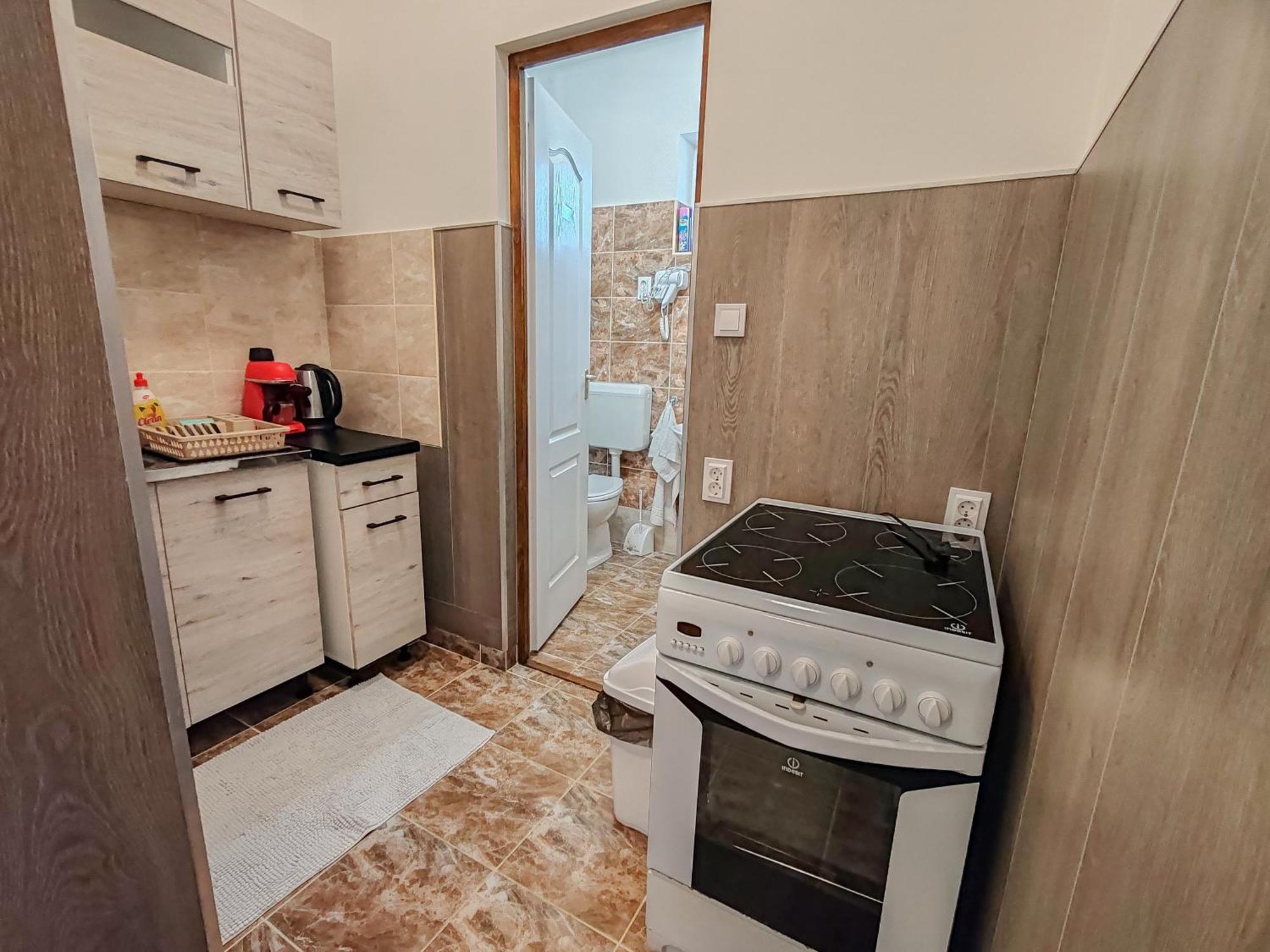 Komaromi Vendeghaz Erdohorvati Exterior foto